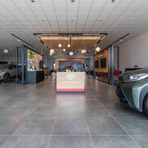 dealer showroom